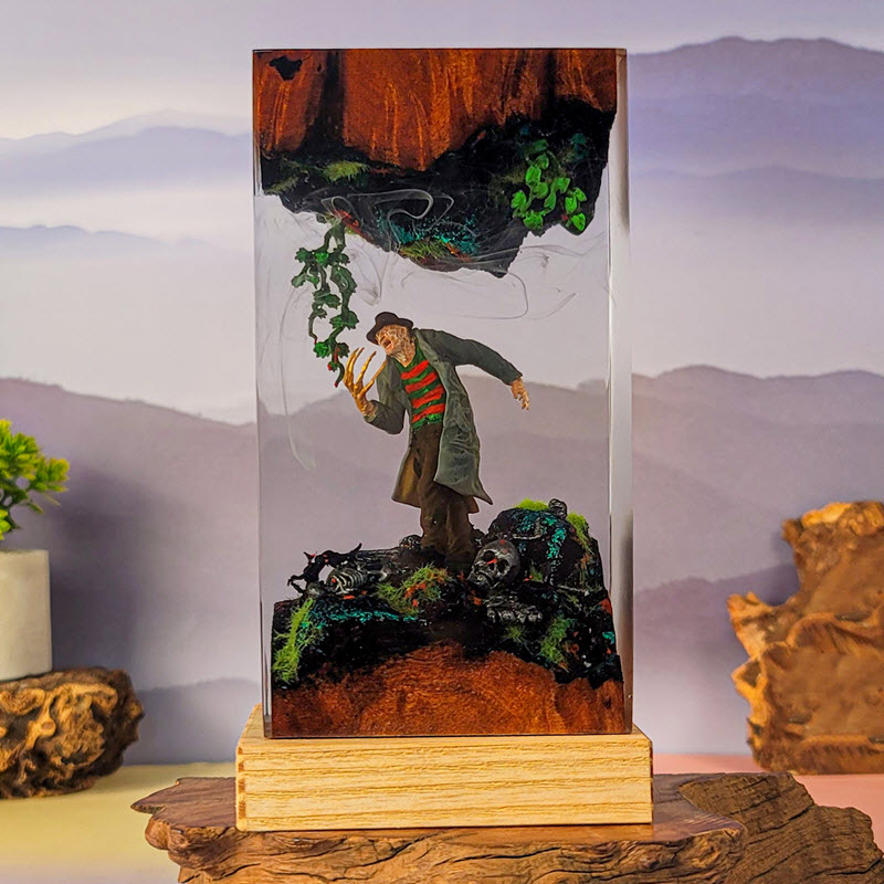 Đèn Epoxy Cao Cấp EPX086 Handmade Mô Hình Freddy Krueger 3D